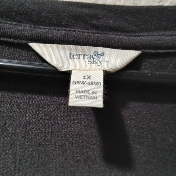 Terra & Sky Elegant nwot size 1x Black Long Sleeve Dress - Picture 2 of 4